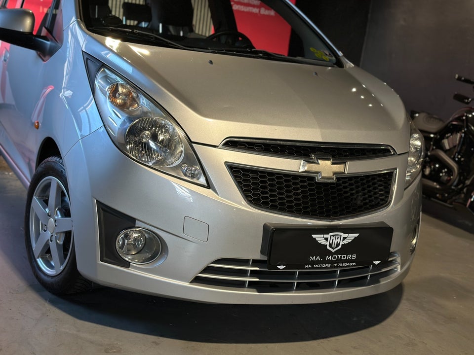 Chevrolet Spark 1,0 LS 5d