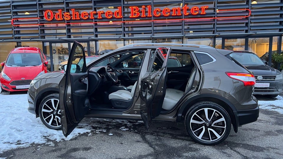 Nissan Qashqai 1,2 Dig-T 115 Tekna X-tr. 5d