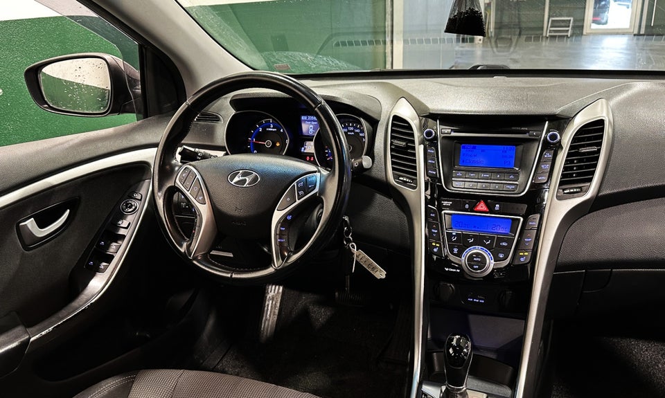 Hyundai i30 1,6 CRDi 128 Style aut. 5d