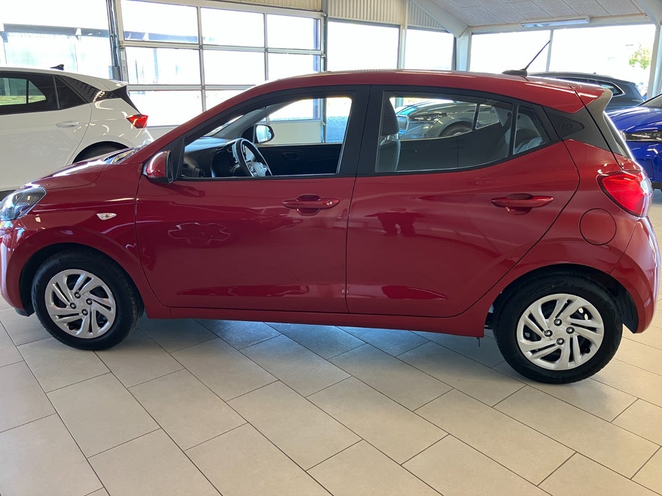 Hyundai i10 1,0 MPi Essential 5d