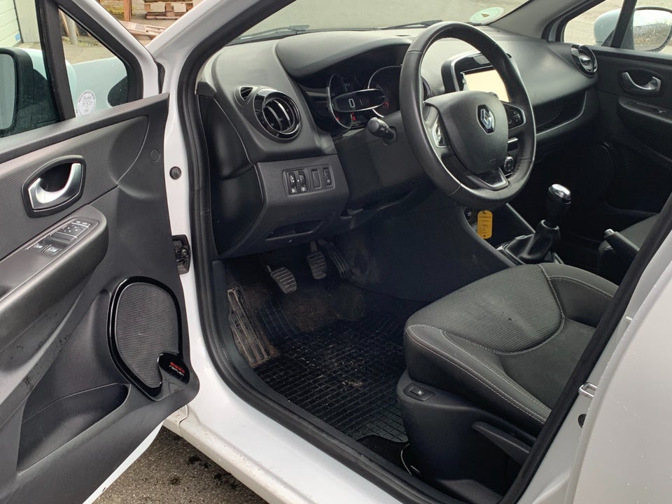 Renault Clio IV 1,5 dCi 90 Zen Sport Tourer Van 5d