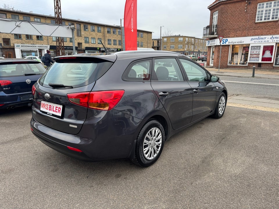 Kia Ceed 1,4 CVVT Limited SW 5d