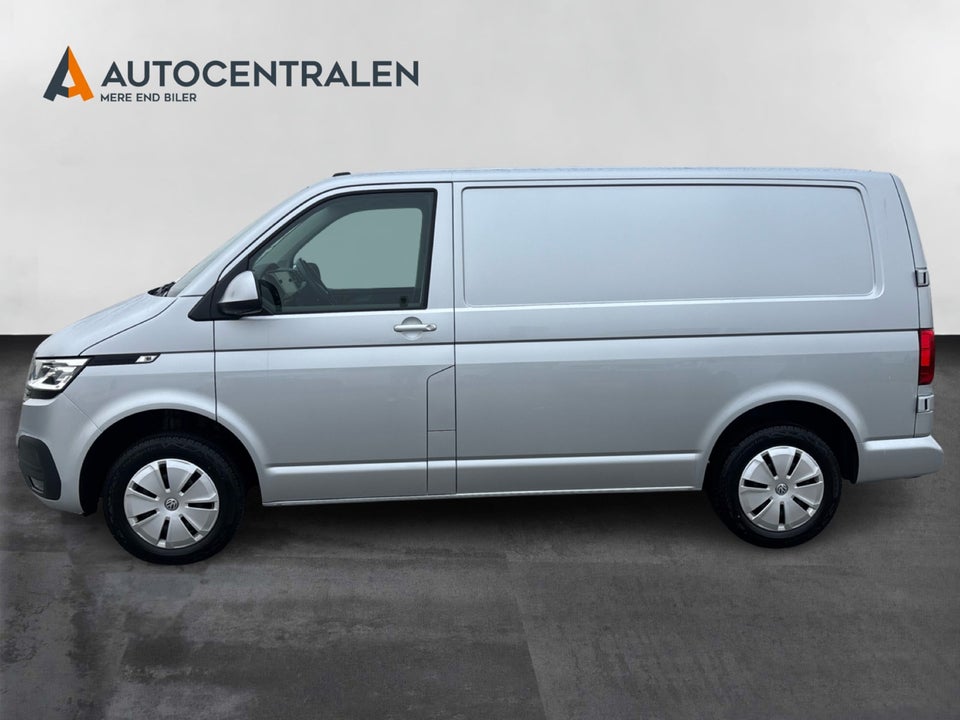 VW Transporter 2,0 TDi 150 Kassevogn DSG kort