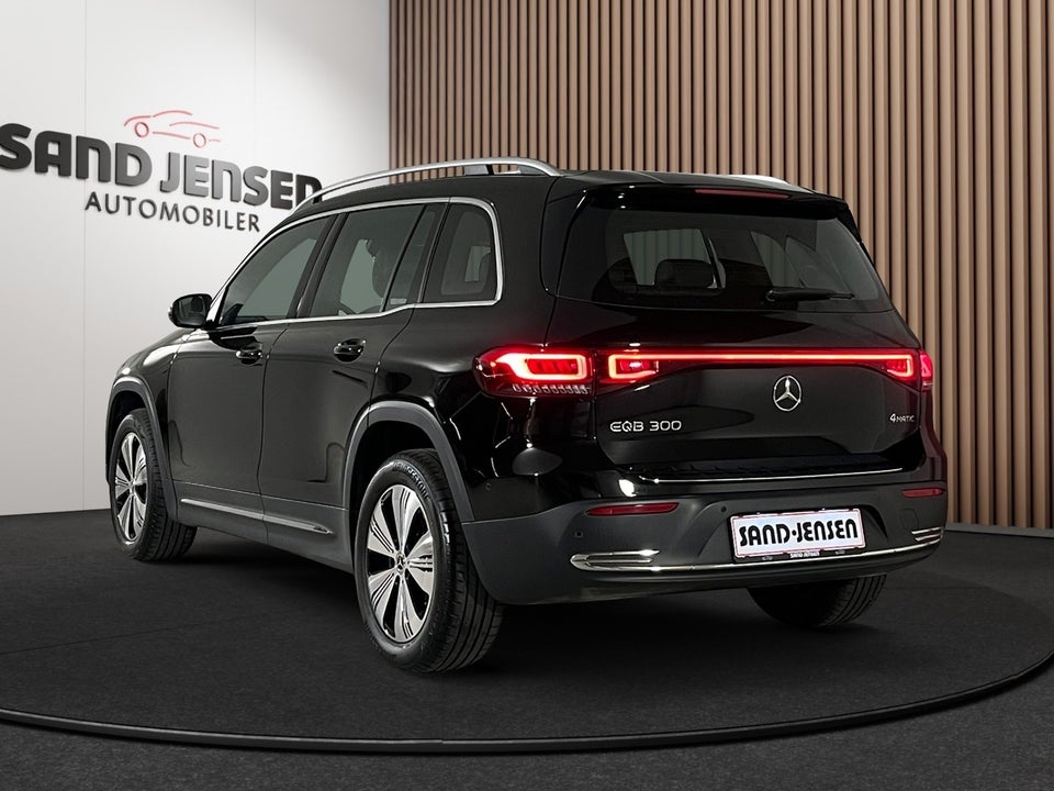 Mercedes EQB300 Progressive 4Matic 7prs 5d