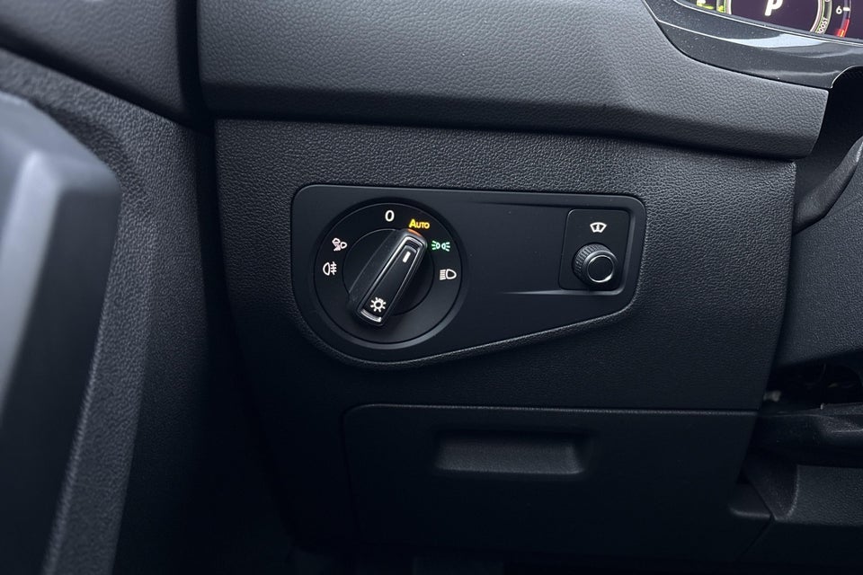 VW Tiguan 1,4 eHybrid Elegance DSG 5d