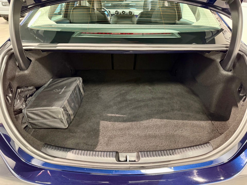 Mercedes C300 e 2,0 Advantage aut. 4d