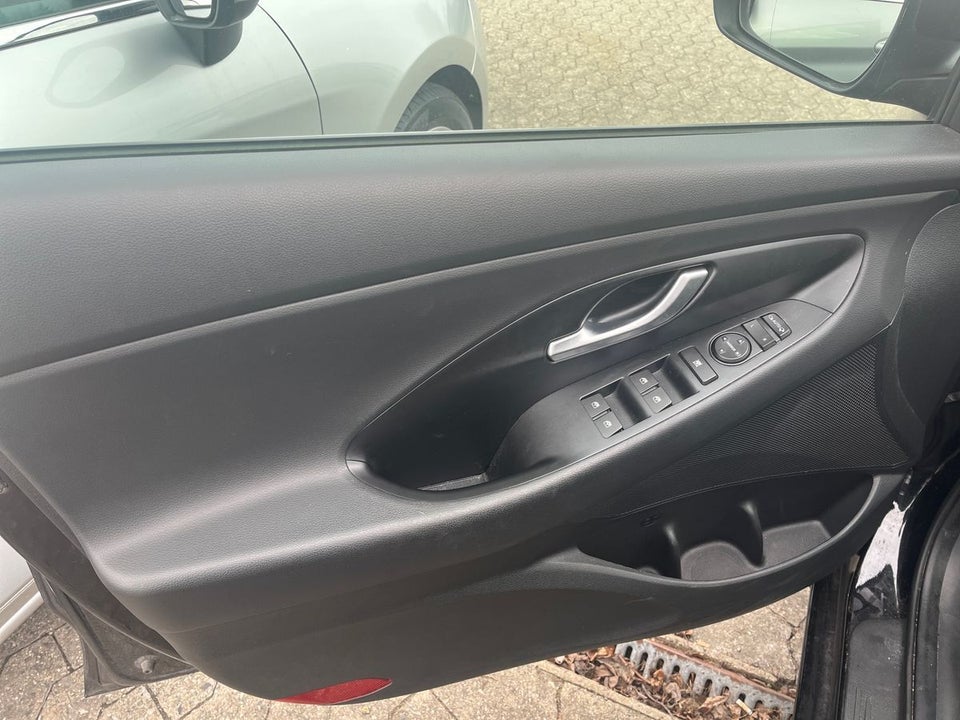 Hyundai i30 1,0 T-GDi Advanced stc. 5d