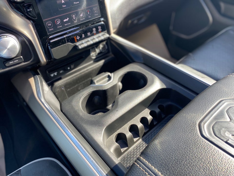 Dodge RAM 1500 5,7 V8 Laramie Crew Cab aut. 4x4 4d