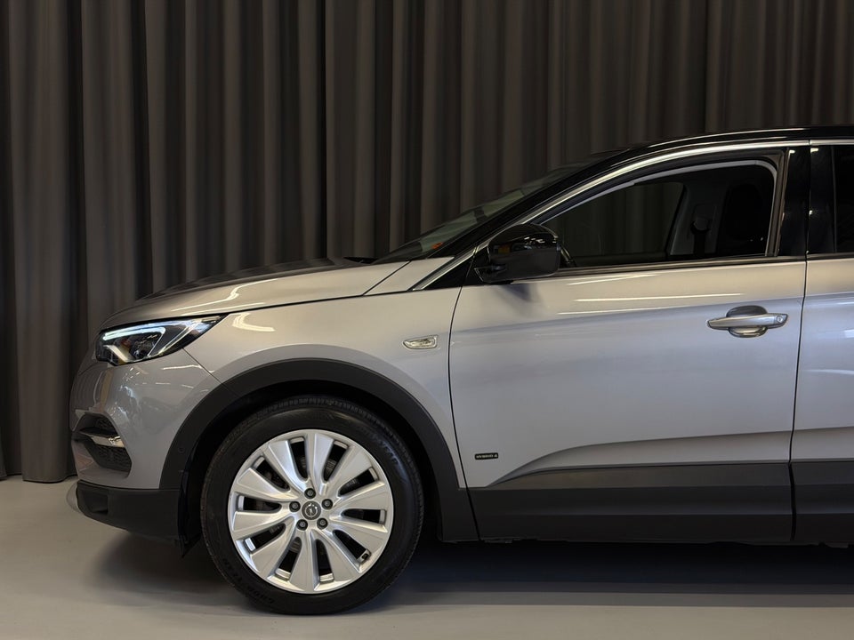 Opel Grandland X 1,6 Hybrid4 Ultimate aut. 5d