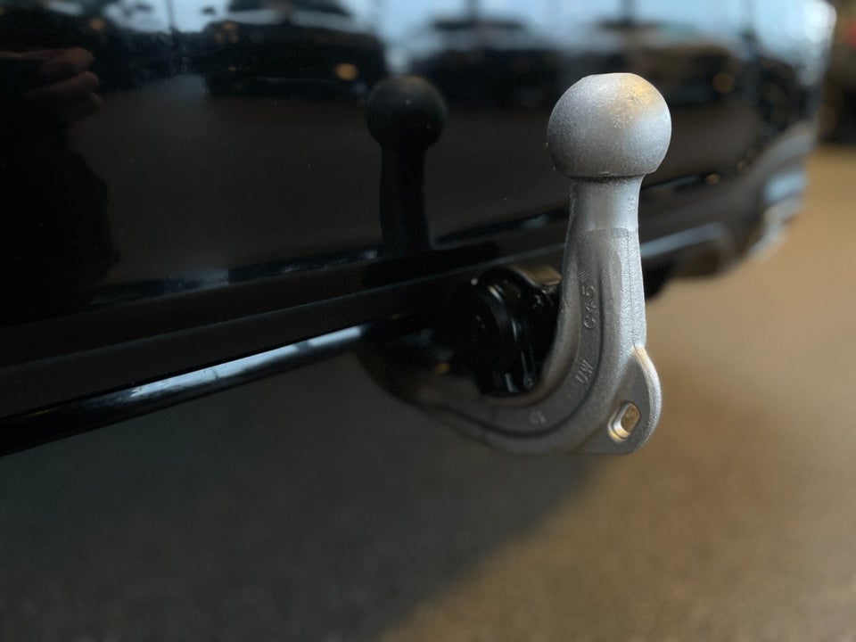 Mercedes A250 e 1,3 AMG Line aut. 5d