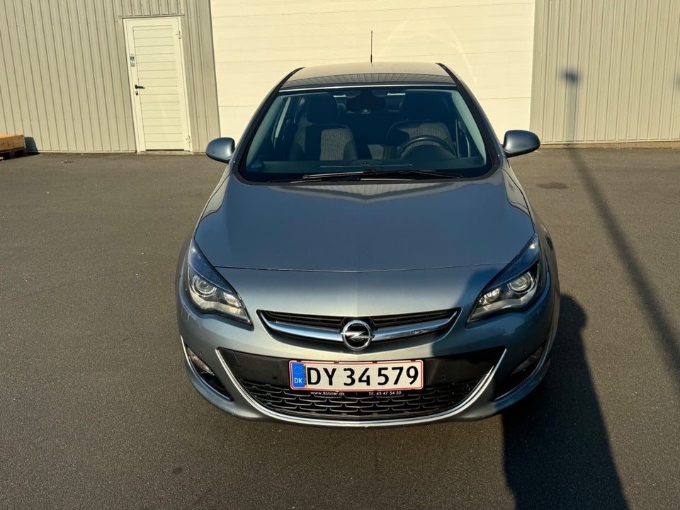 Opel Astra 1,6 T 170 Cosmo 4d