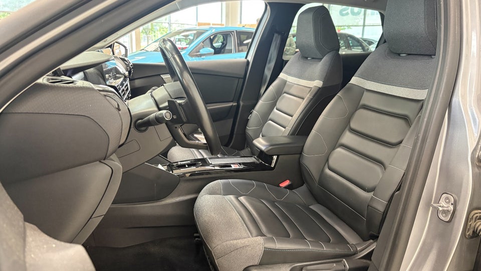 Citroën C4 1,2 PureTech 130 Shine EAT8 5d