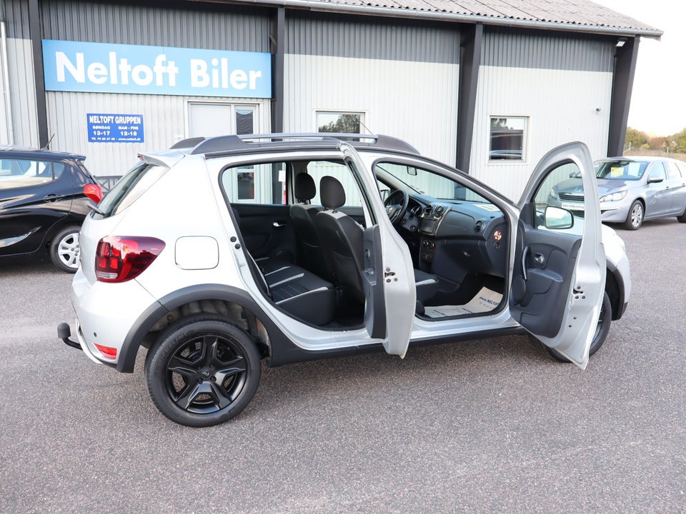 Dacia Sandero Stepway 1,5 dCi 90 Prestige Easy-R 5d