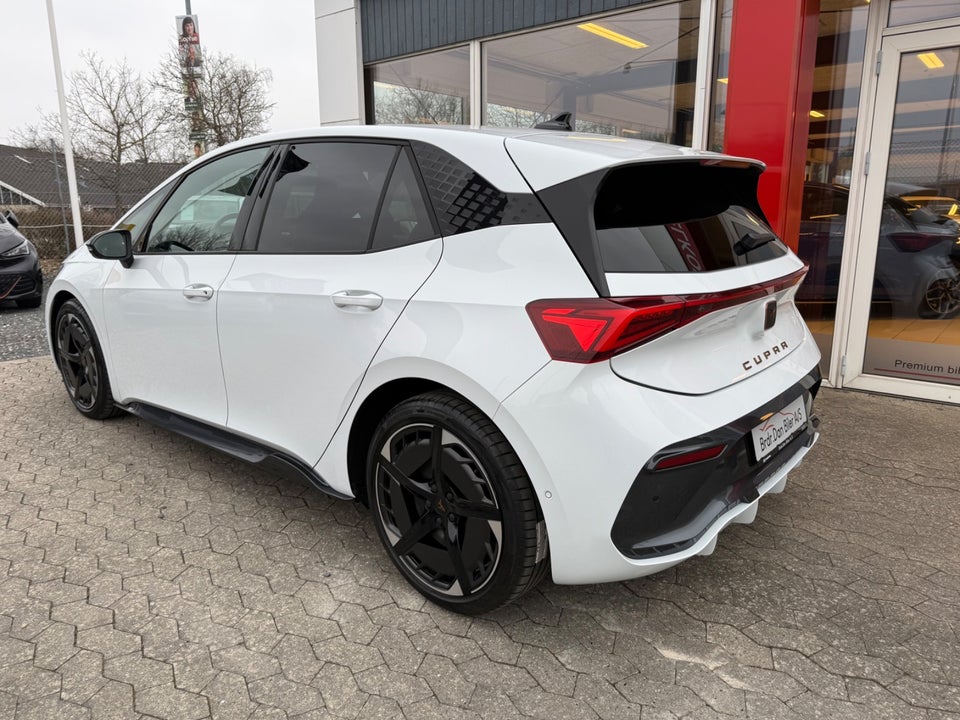 Cupra Born 77 Pasión 5d