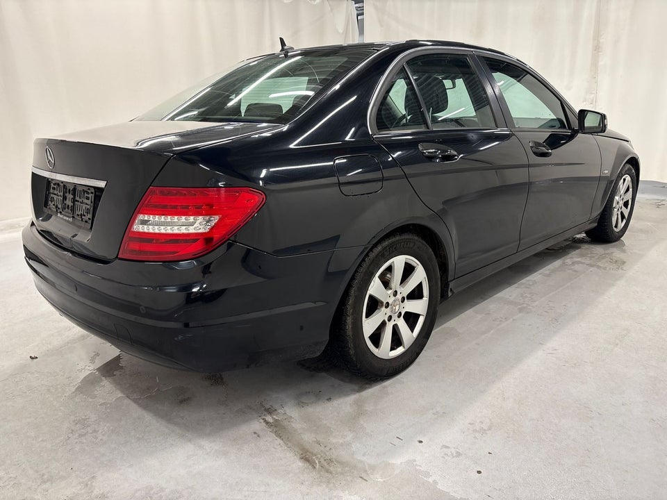 Mercedes C180 1,6 aut. BE 4d