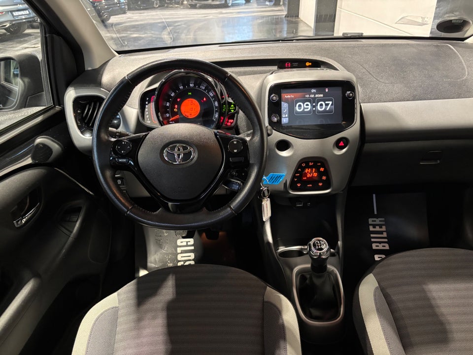Toyota Aygo 1,0 VVT-i x-cellence 5d