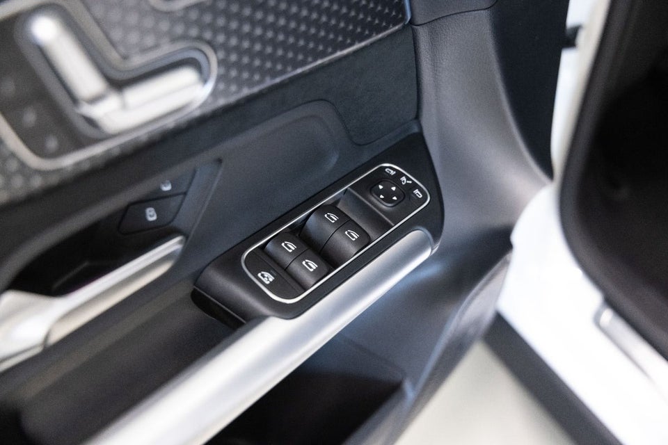 Mercedes EQA250+ AMG Premium 5d