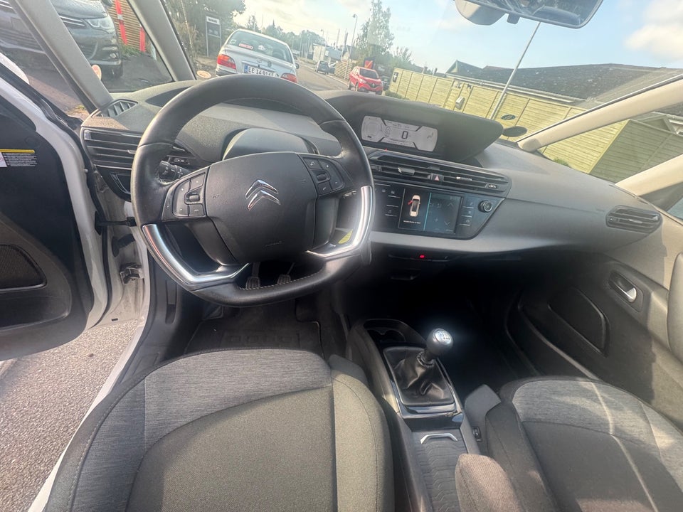 Citroën Grand C4 Picasso 1,2 PureTech 130 Funky 7prs 5d