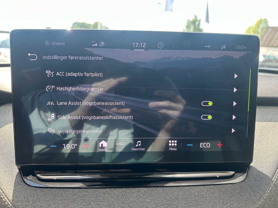 Skoda Enyaq 60 iV Loft 5d