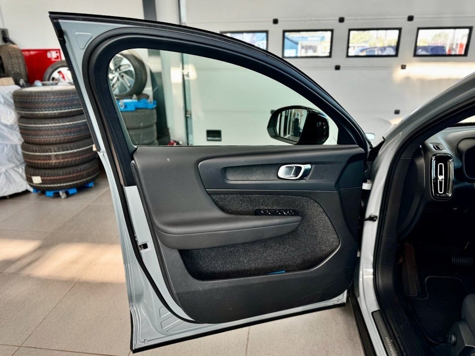 Volvo C40 ReCharge Extended Range Plus 5d