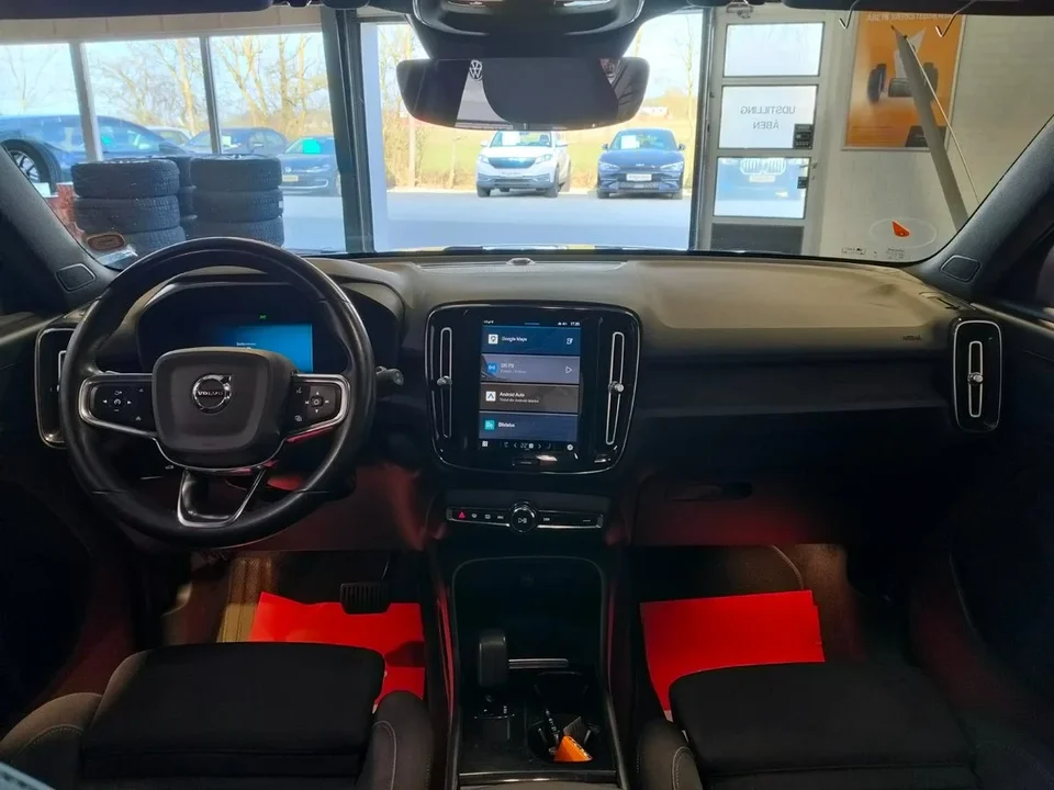 Volvo XC40 P6 ReCharge Core 5d