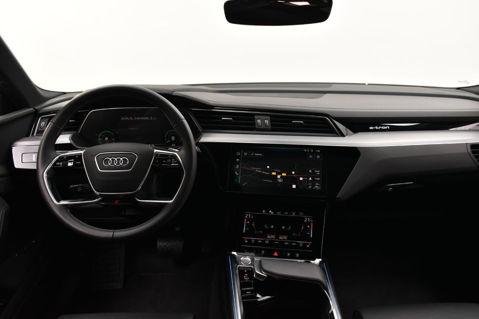 Audi e-tron 55 S-line quattro 5d