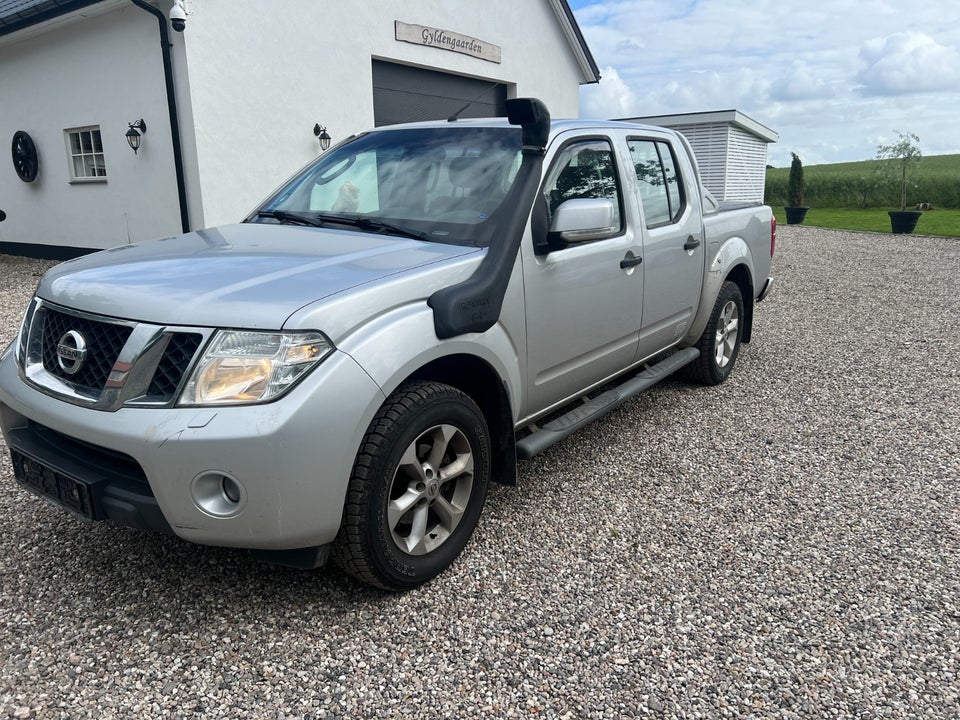 Nissan Navara 2,5 dCi 190 Db.Kab SE aut. 4d