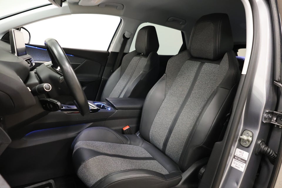 Peugeot 3008 1,6 BlueHDi 120 Allure 5d