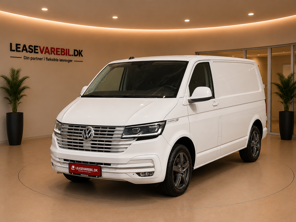 VW Transporter 2,0 TDi 199 Kassevogn DSG 4Motion kort