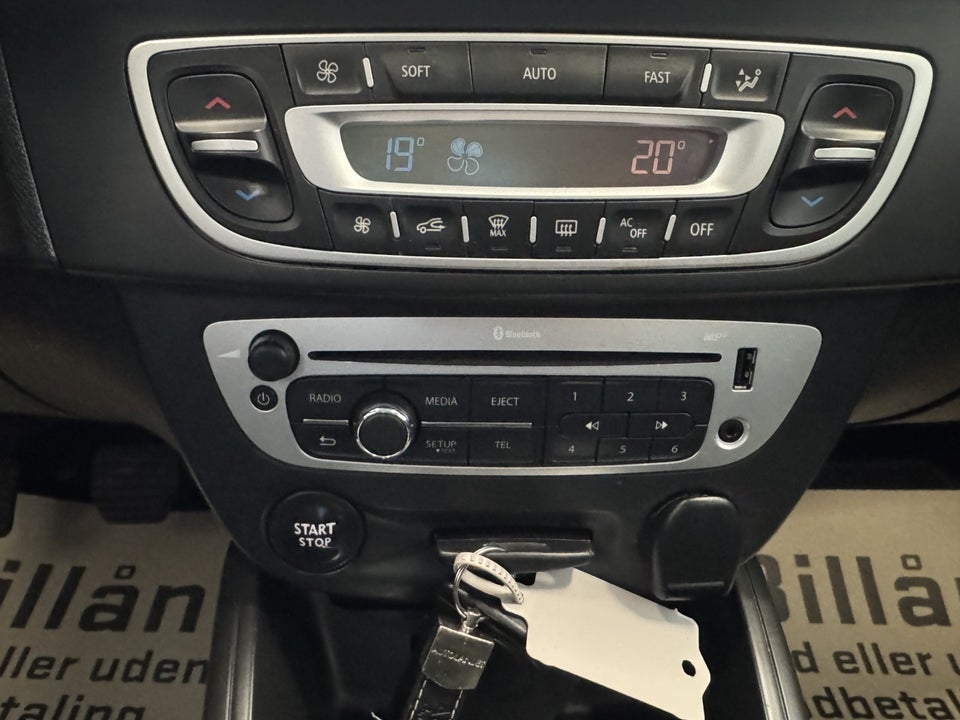 Renault Megane III 1,2 TCe 115 Expression Sport Tourer 5d
