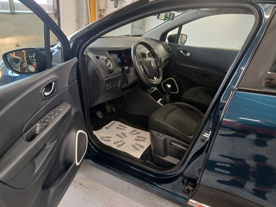 Renault Captur 0,9 TCe 90 Intens 5d