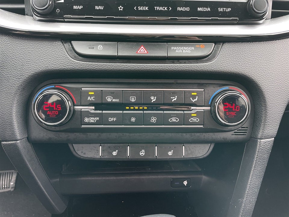 Kia Ceed 1,6 PHEV Upgrade Premium SW DCT 5d