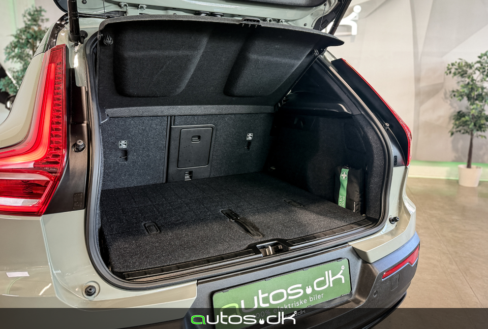 Volvo XC40 P6 ReCharge Plus 5d