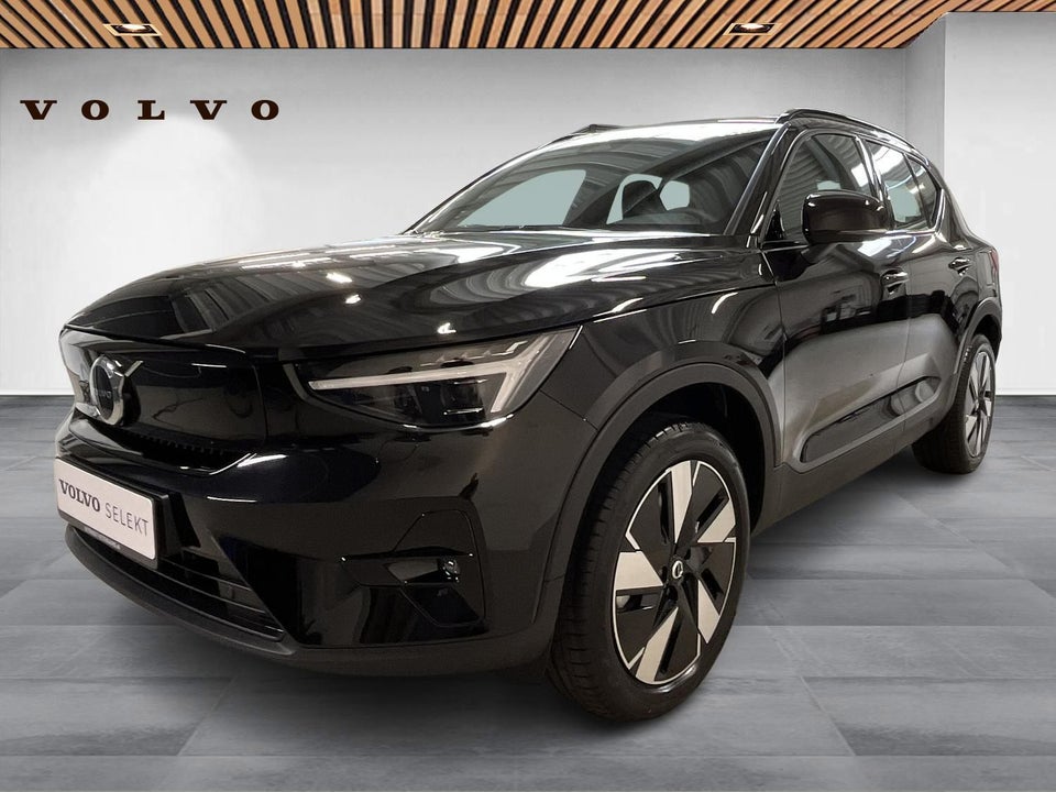 Volvo EX40 Extended Range Plus 5d