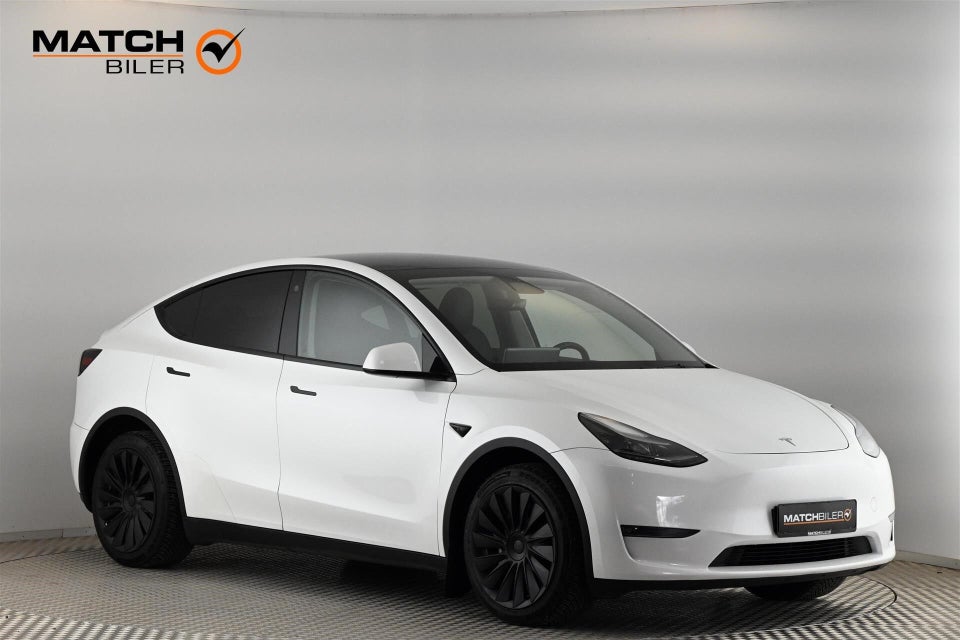 Tesla Model Y Long Range AWD 5d