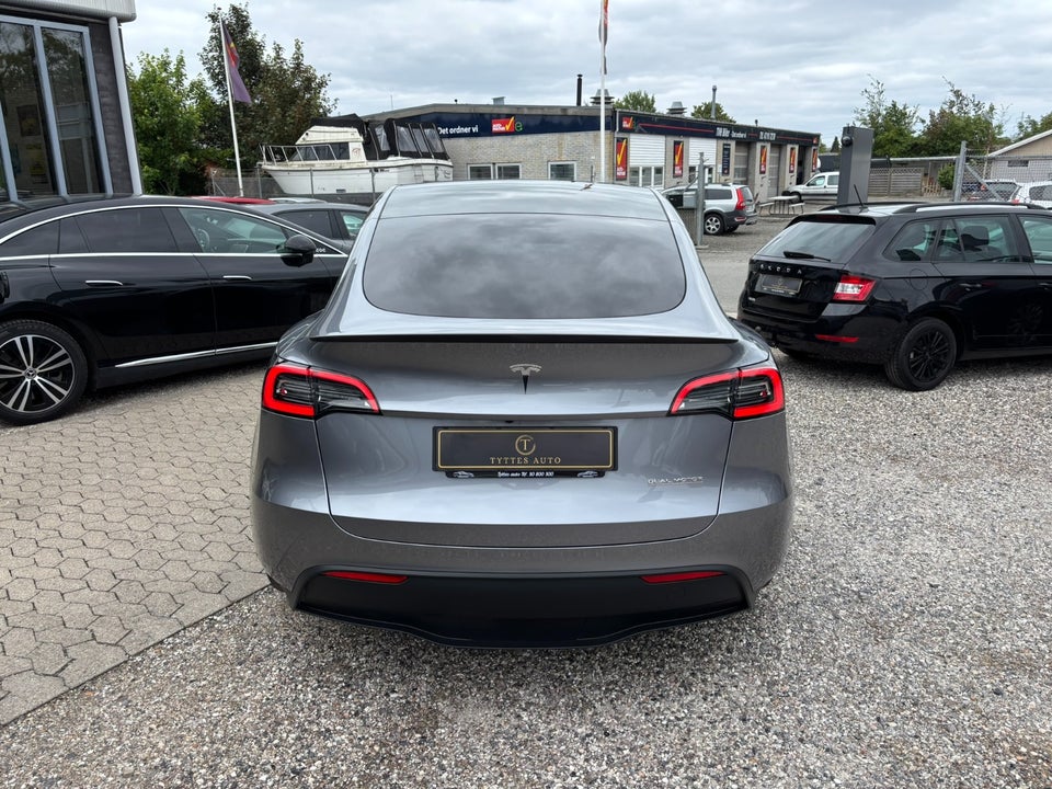 Tesla Model Y Performance AWD 5d