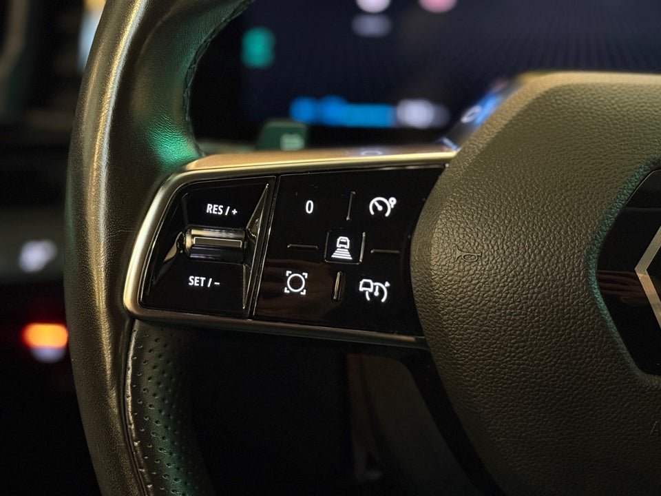 Renault Megane E-Tech 40 Equilibre 5d