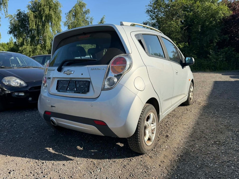 Chevrolet Spark 1,2 LS 5d
