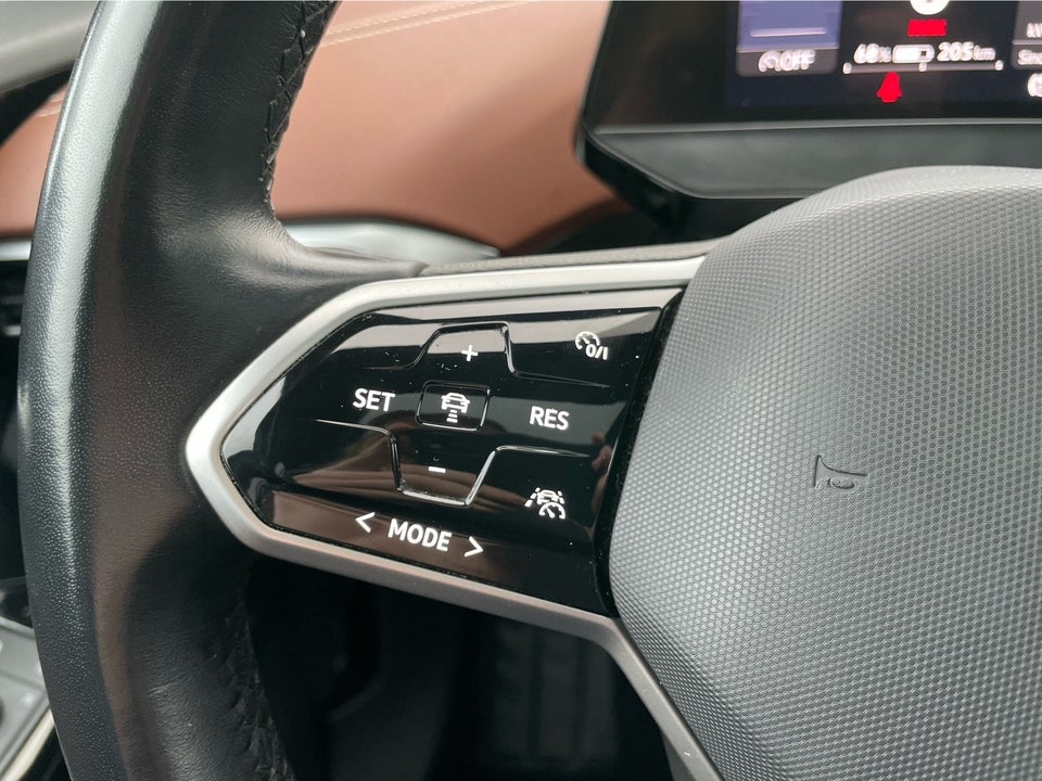 VW ID.4 77 Pro Performance Tech 5d