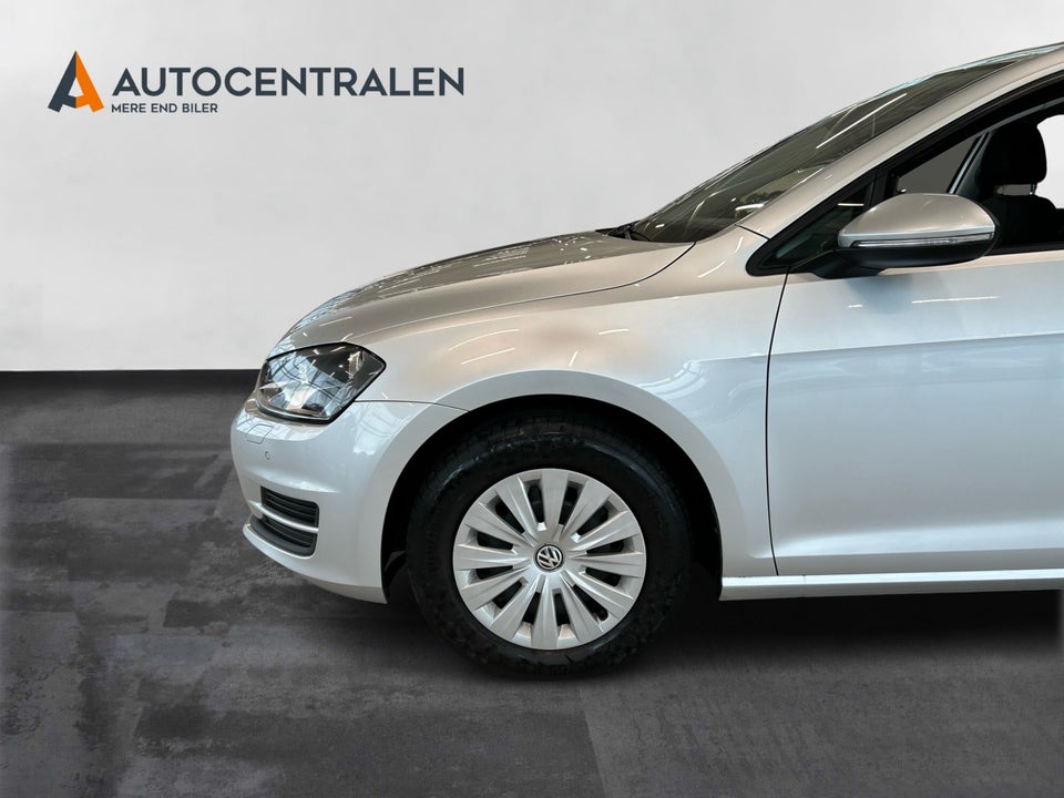 VW Golf VII 1,4 TSi 125 Trendline Variant 5d