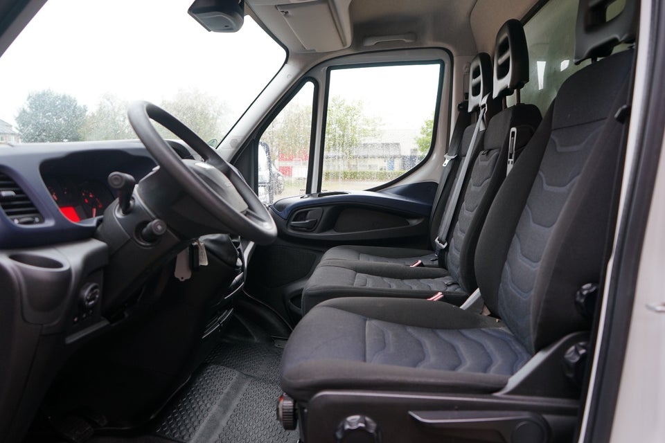 Iveco Daily 3,0 35C18 Alukasse m/lift AG8 2d