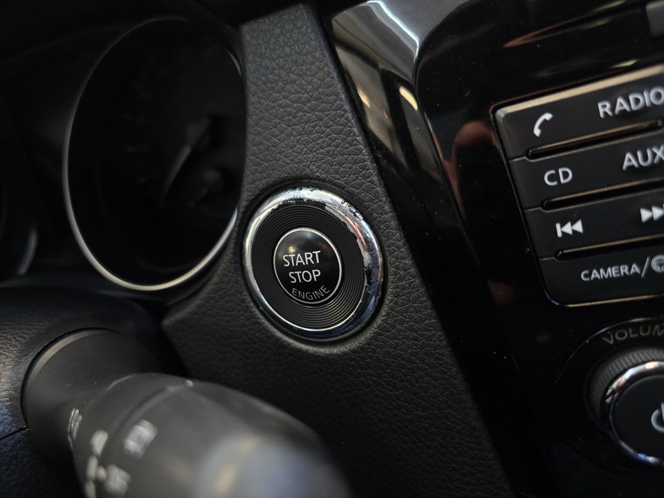 Nissan Qashqai 1,2 Dig-T 115 Tekna 5d