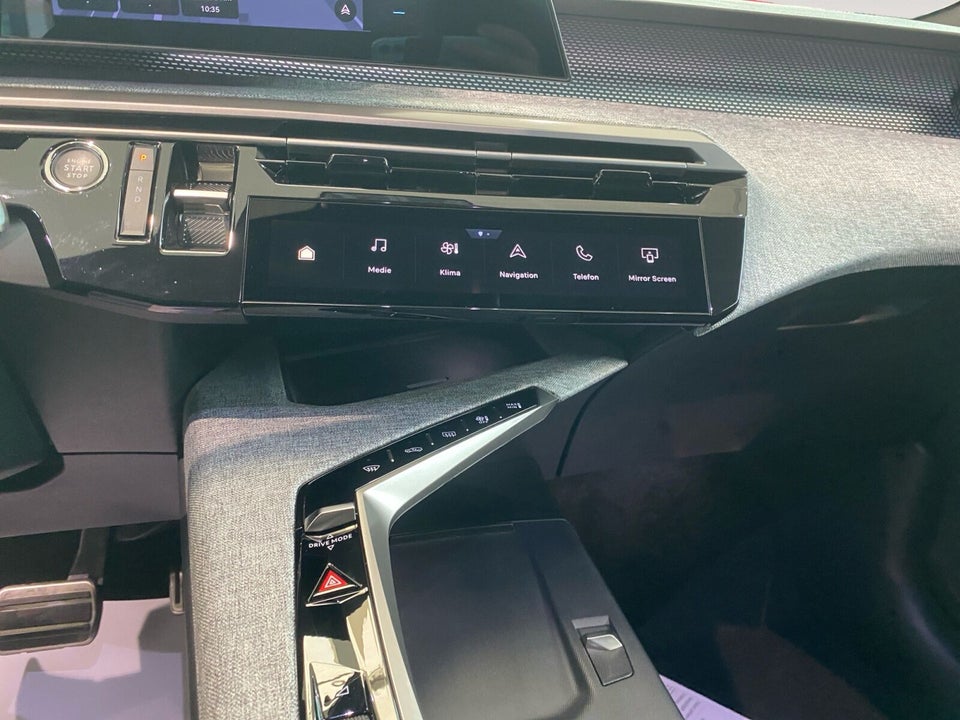 Peugeot e-5008 77 GT 7prs 5d