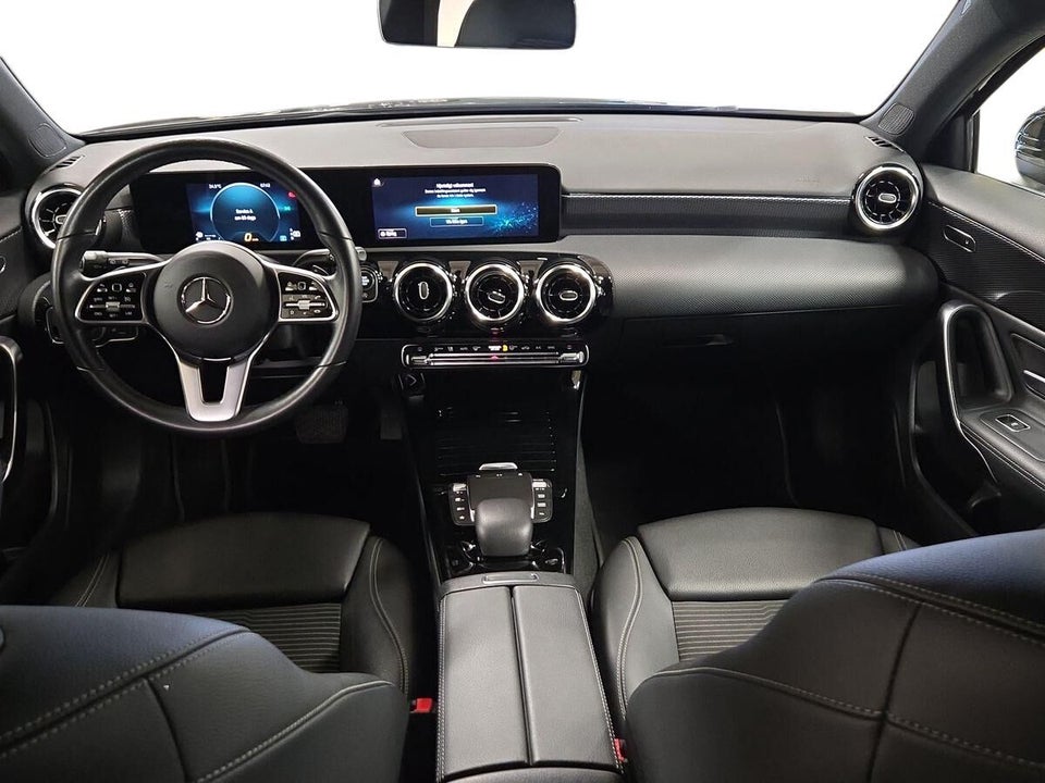 Mercedes A200 1,3 Progressive aut. 5d