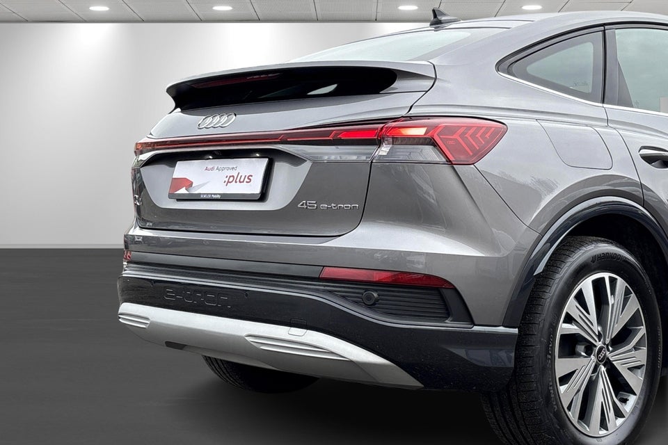 Audi Q4 e-tron 45 Progress Sportback 5d
