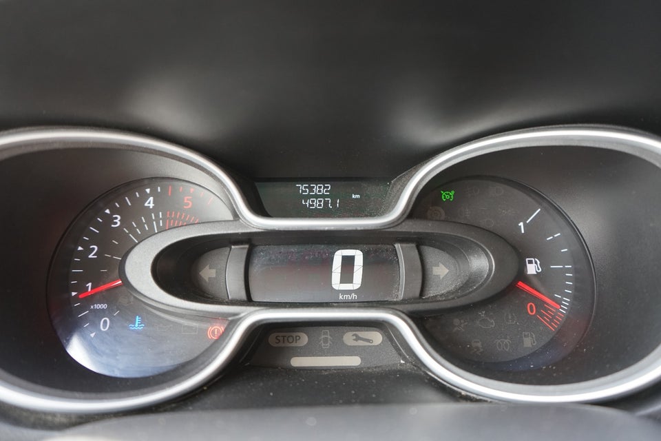 Renault Trafic T29 2,0 dCi 145 L2H2