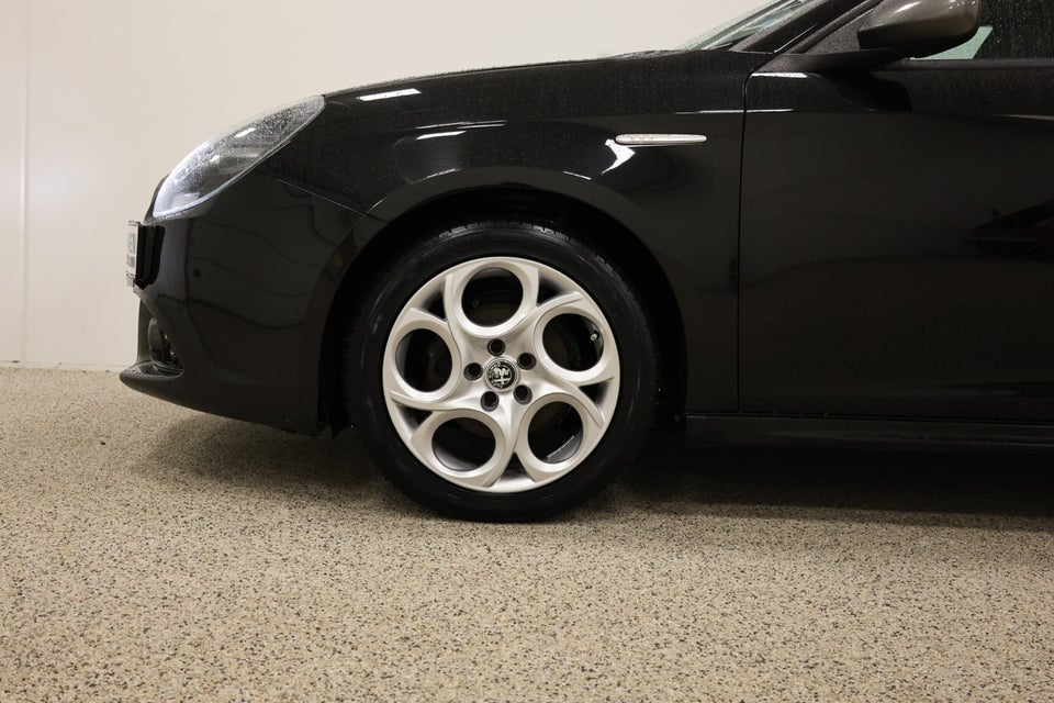 Alfa Romeo Giulietta 1,6 JTD 120 Super TCT 5d