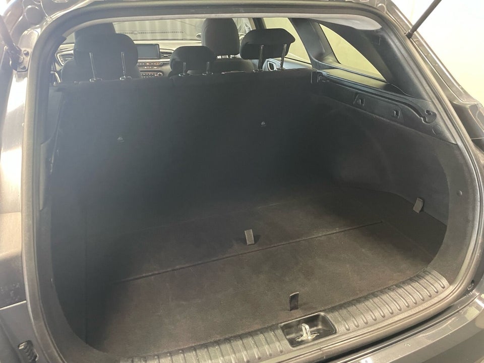 Kia Ceed 1,4 T-GDi Comfort SW DCT 5d