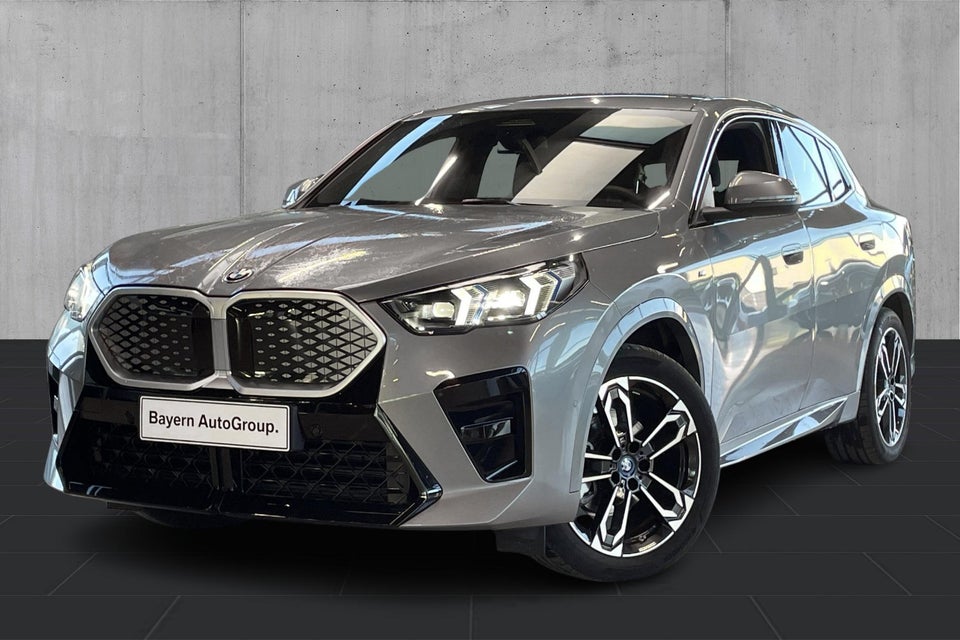 BMW iX2 eDrive20 M-Sport 5d