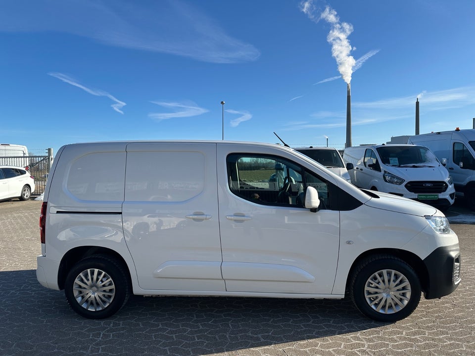 Citroën Berlingo 1,2 PureTech 110 L1 ProffLine+ Van